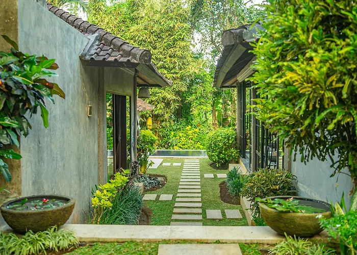 Elysium Fields - Rustic Meets Industrial Chic Design Villa Canggu (Bali)