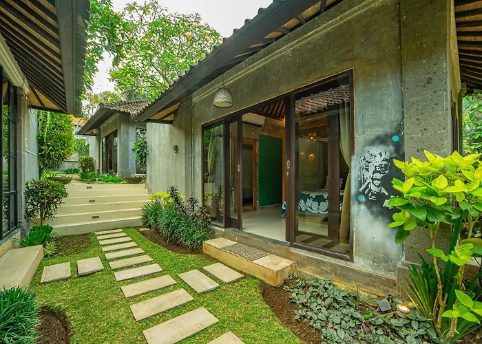 Villa Elysium Fields - Rustic Meets Industrial Chic Design Canggu (Bali)